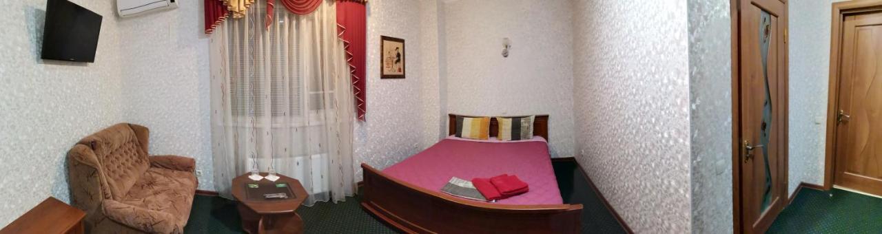Atrium Hotel เมลิโตโปล ภายนอก รูปภาพ